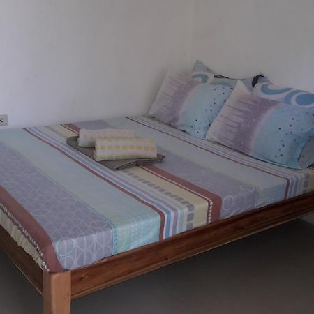 Charm Guest House Puerto Princesa Extérieur photo