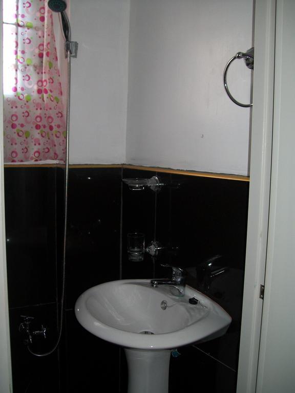 Charm Guest House Puerto Princesa Chambre photo