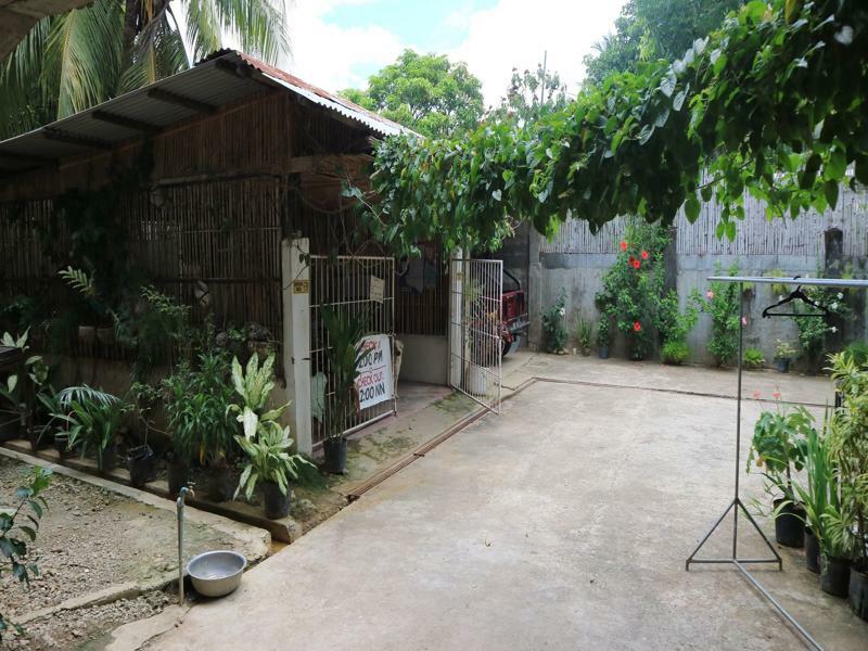 Charm Guest House Puerto Princesa Extérieur photo