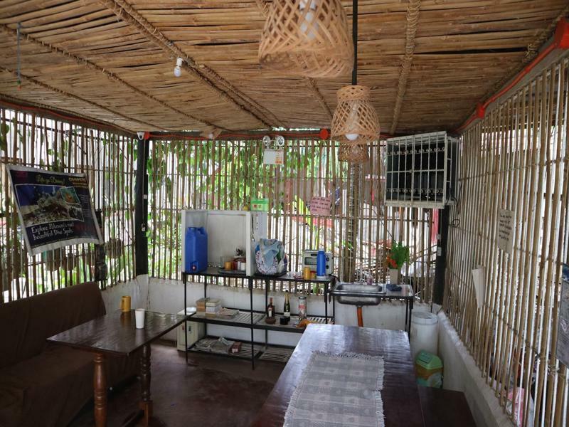 Charm Guest House Puerto Princesa Extérieur photo